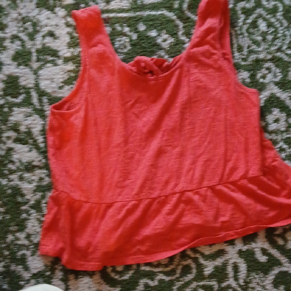 Dip Coral Sleeveless Top